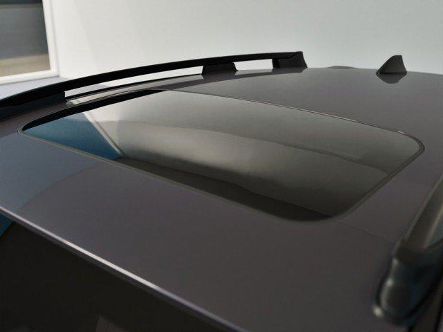 Subaru Crosstrek Premium - Thumbnail 14