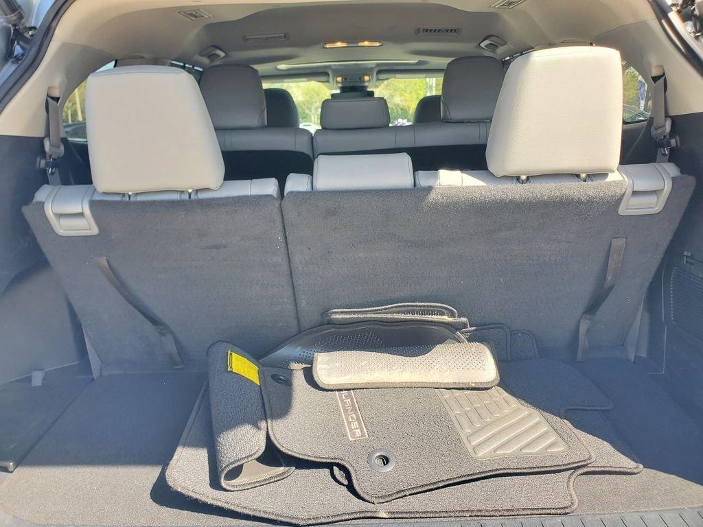 Toyota Highlander - Thumbnail 9