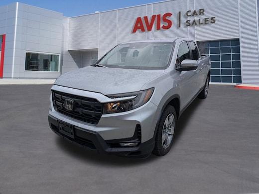 Toyota Tacoma - Thumbnail 13