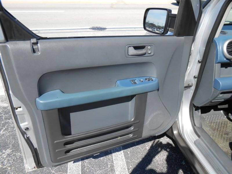 Honda Element Ex | Stock No: 14619 - Thumbnail 11