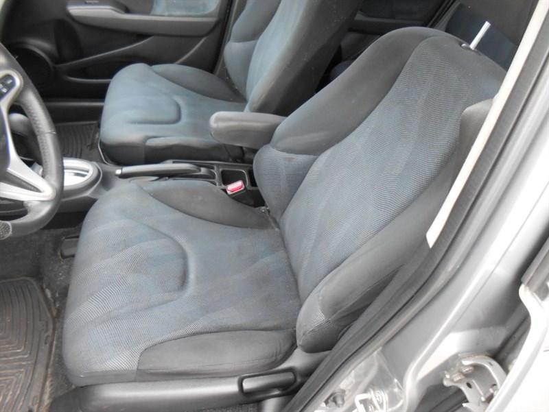 Honda Fit Sport | Stock No: 14743 - Thumbnail 10