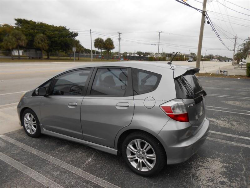 Honda Fit Sport | Stock No: 14743 - Thumbnail 4