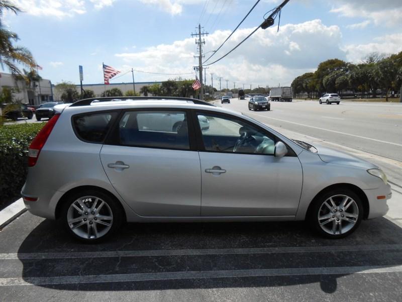 Hyundai Elantra Touring Gls | Stock No: 14754 - Thumbnail 6