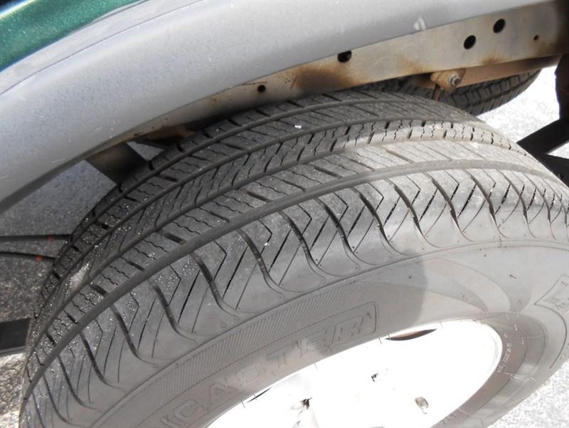 Nissan Xterra Xe | Stock No: 14714 - Thumbnail 10