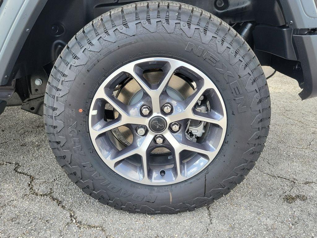 Jeep Wrangler 4-Door Sport S - Thumbnail 9