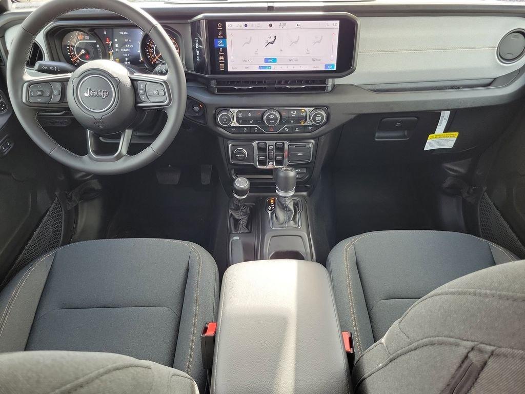 Jeep Wrangler 4-Door Sport S - Thumbnail 14