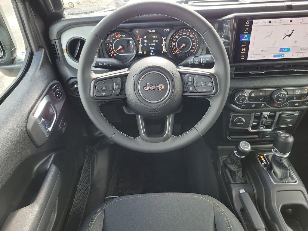 Jeep Wrangler 4-Door Sport S - Thumbnail 15