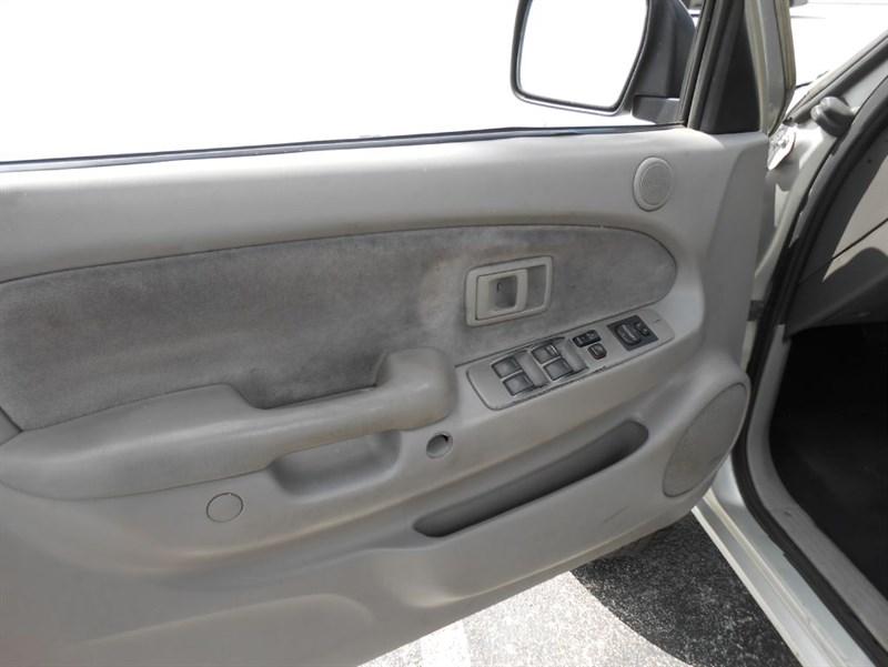 Toyota Tacoma Double Cab Prerunner | Stock No: 14742 - Thumbnail 14