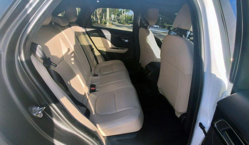 Jaguar F-Pace - Thumbnail 13