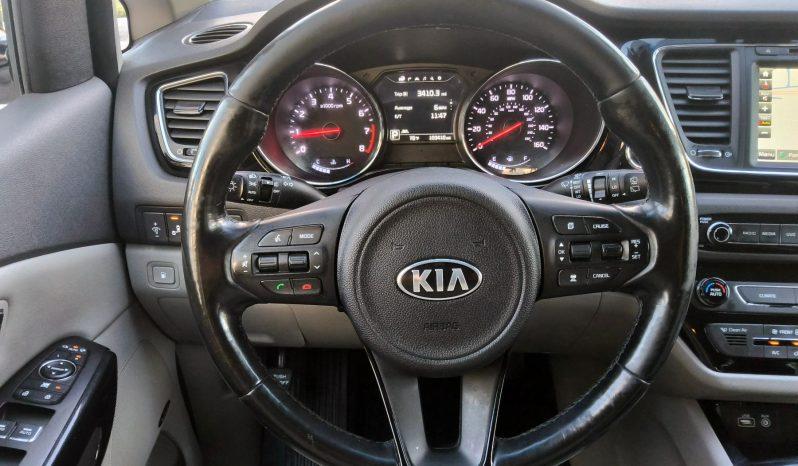 Kia Sedona - Thumbnail 8