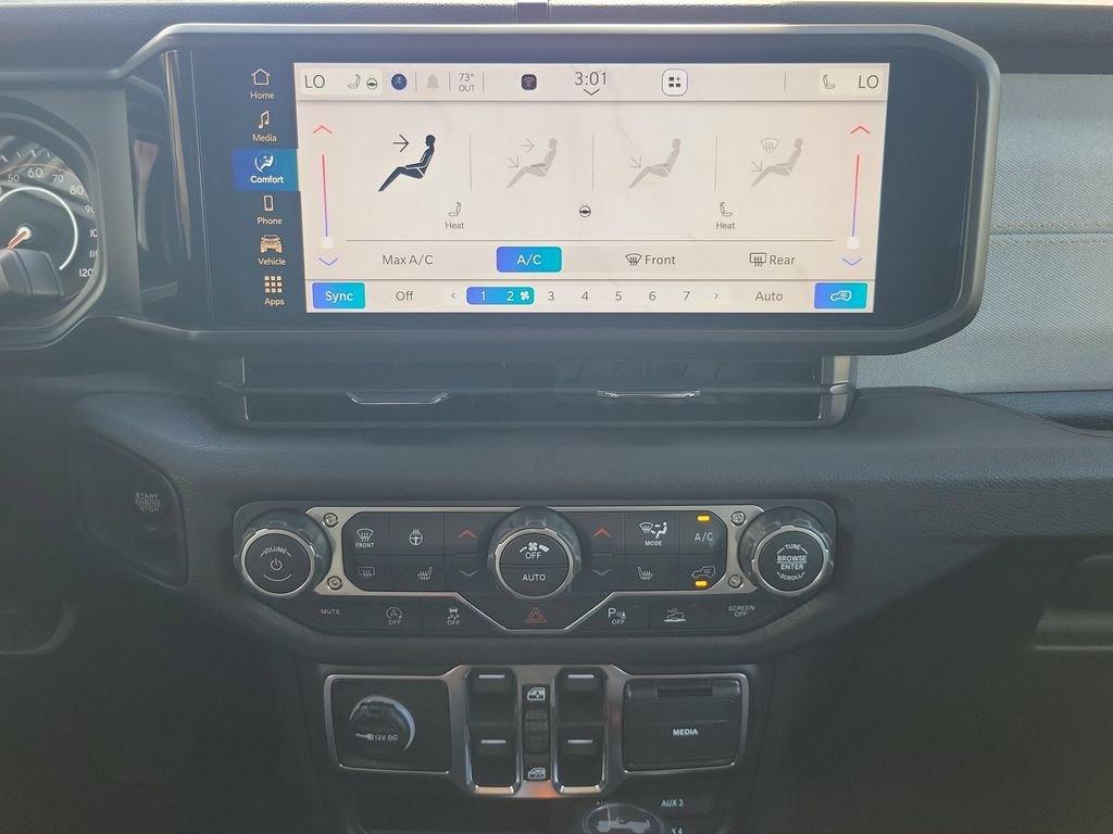 Jeep Wrangler 4-Door Sport S - Thumbnail 18