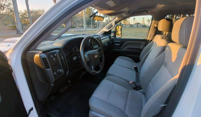 Chevrolet Silverado 3500 Hd Crew Cab - Thumbnail 14