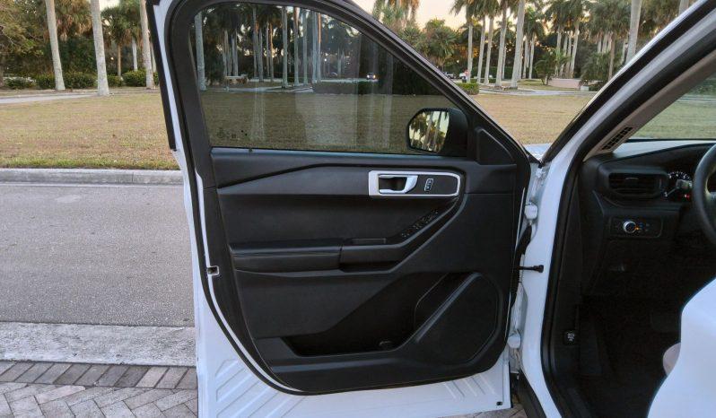 Ford Explorer - Thumbnail 19