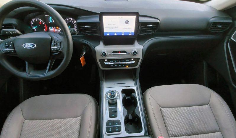 Ford Explorer - Thumbnail 10