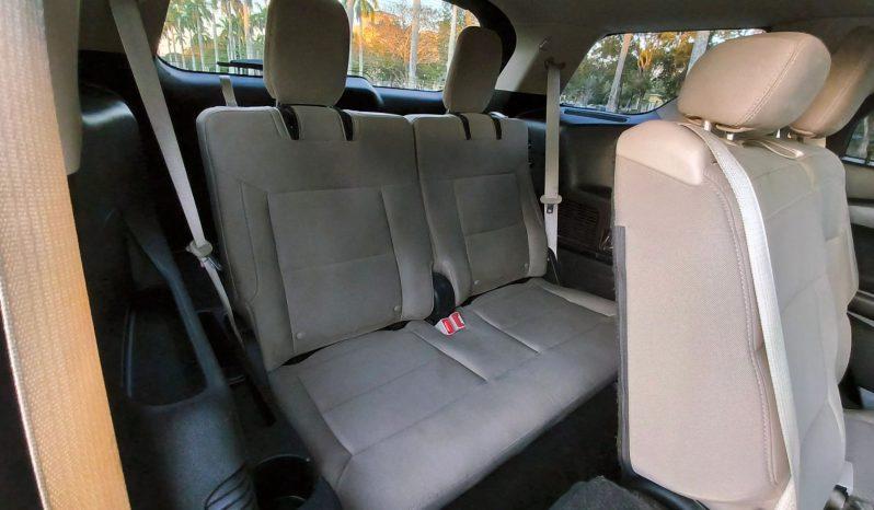 Ford Explorer - Thumbnail 12