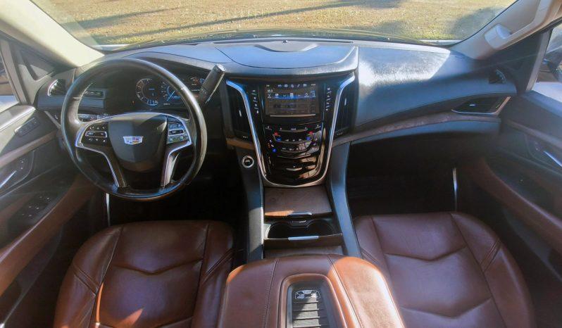 Cadillac Escalade Esv - Thumbnail 6