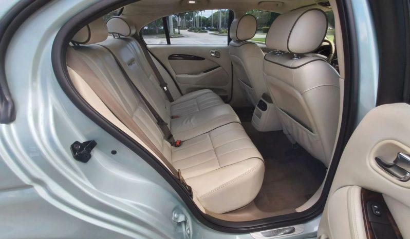 Jaguar S-Type - Thumbnail 11