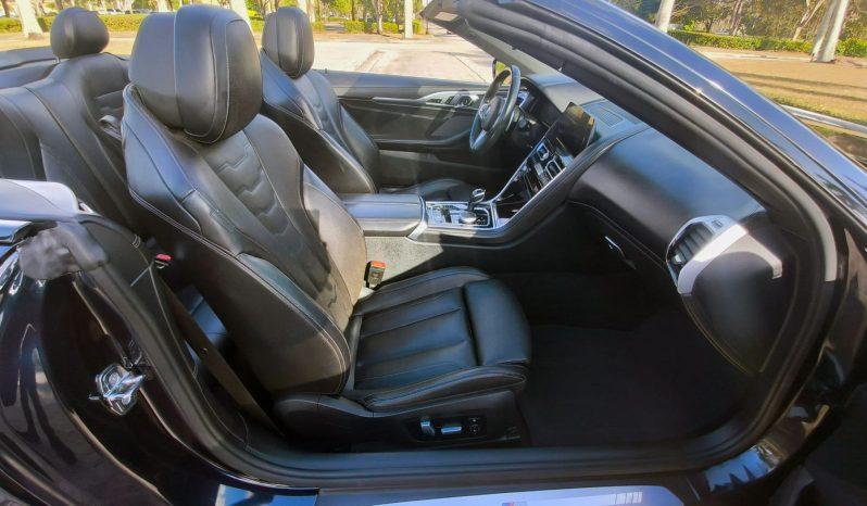 BMW 8 Series - Thumbnail 12