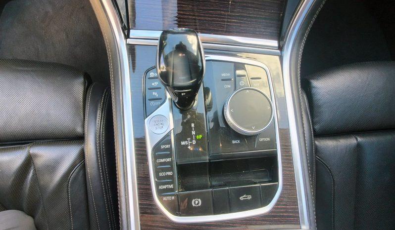 BMW 8 Series - Thumbnail 9