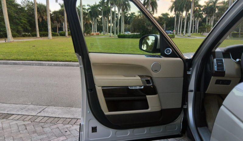 Land Rover Range Rover - Thumbnail 4