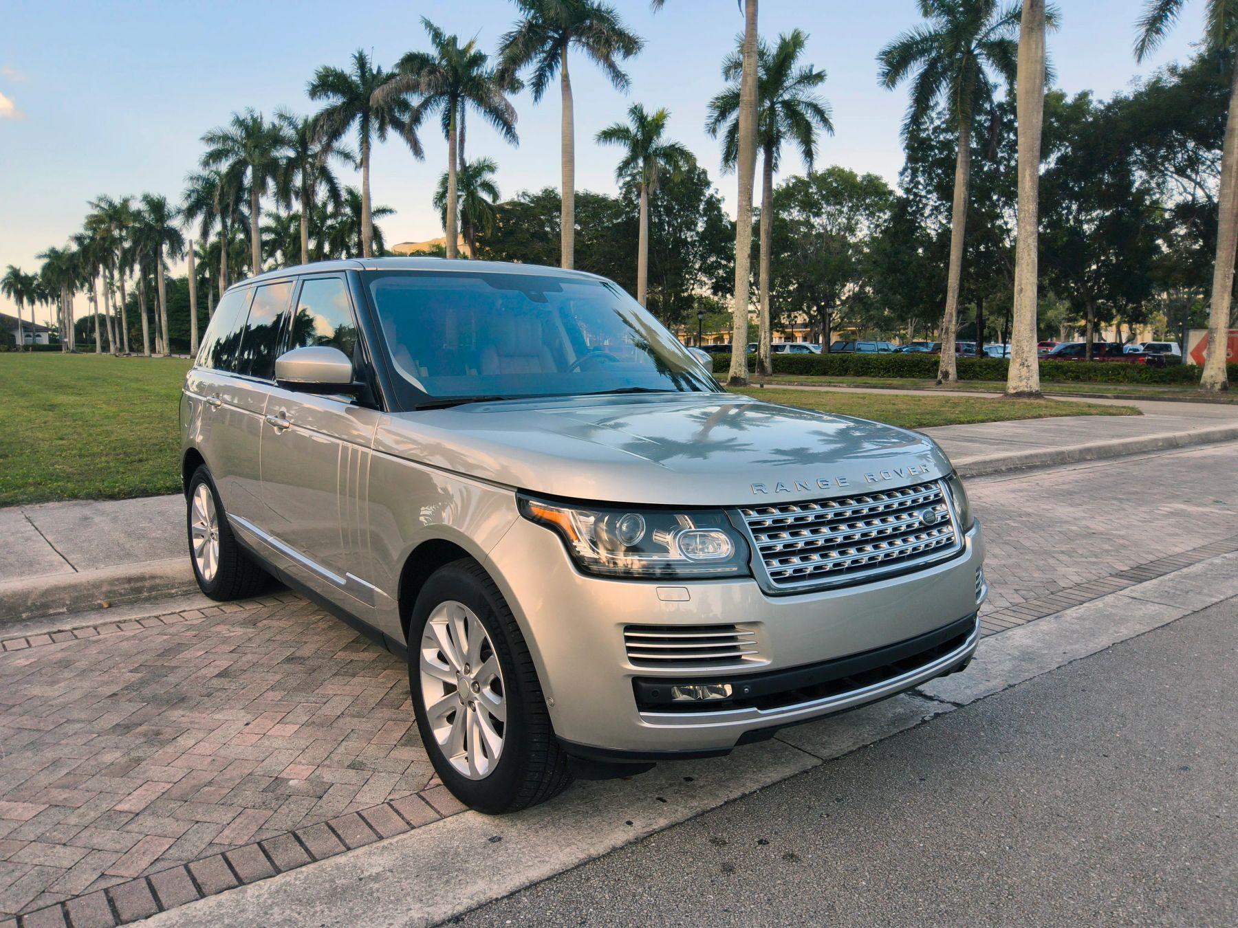 Land Rover Range Rover - View 1