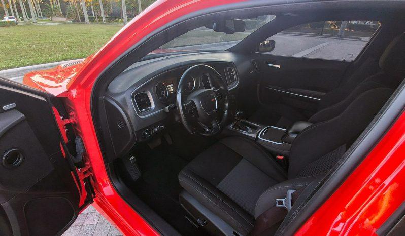 Dodge Charger - Thumbnail 6