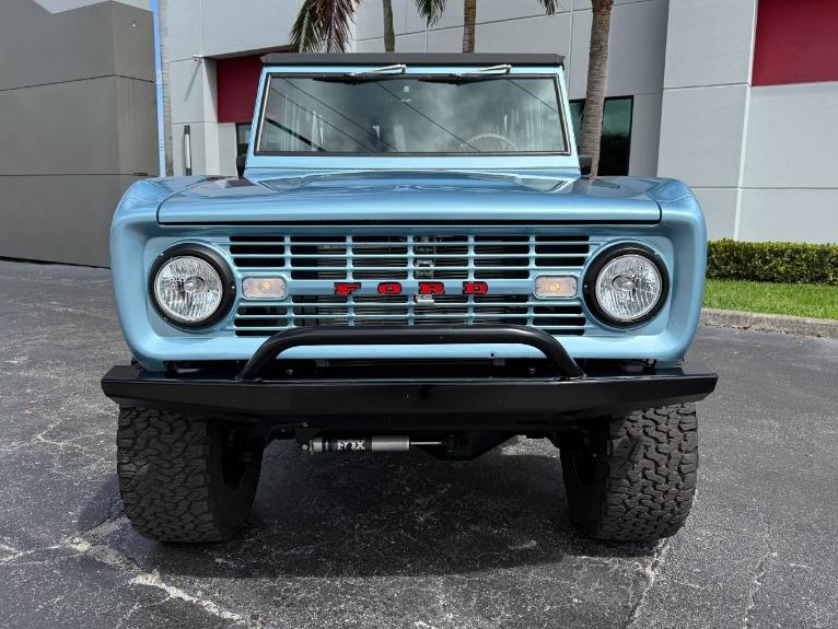 Ford Bronco Explorer - Thumbnail 14