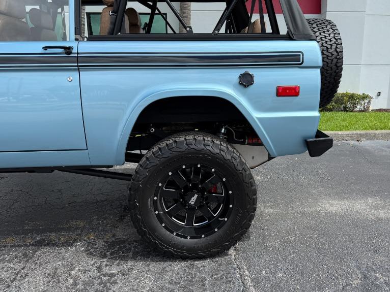 Ford Bronco Explorer - Thumbnail 18