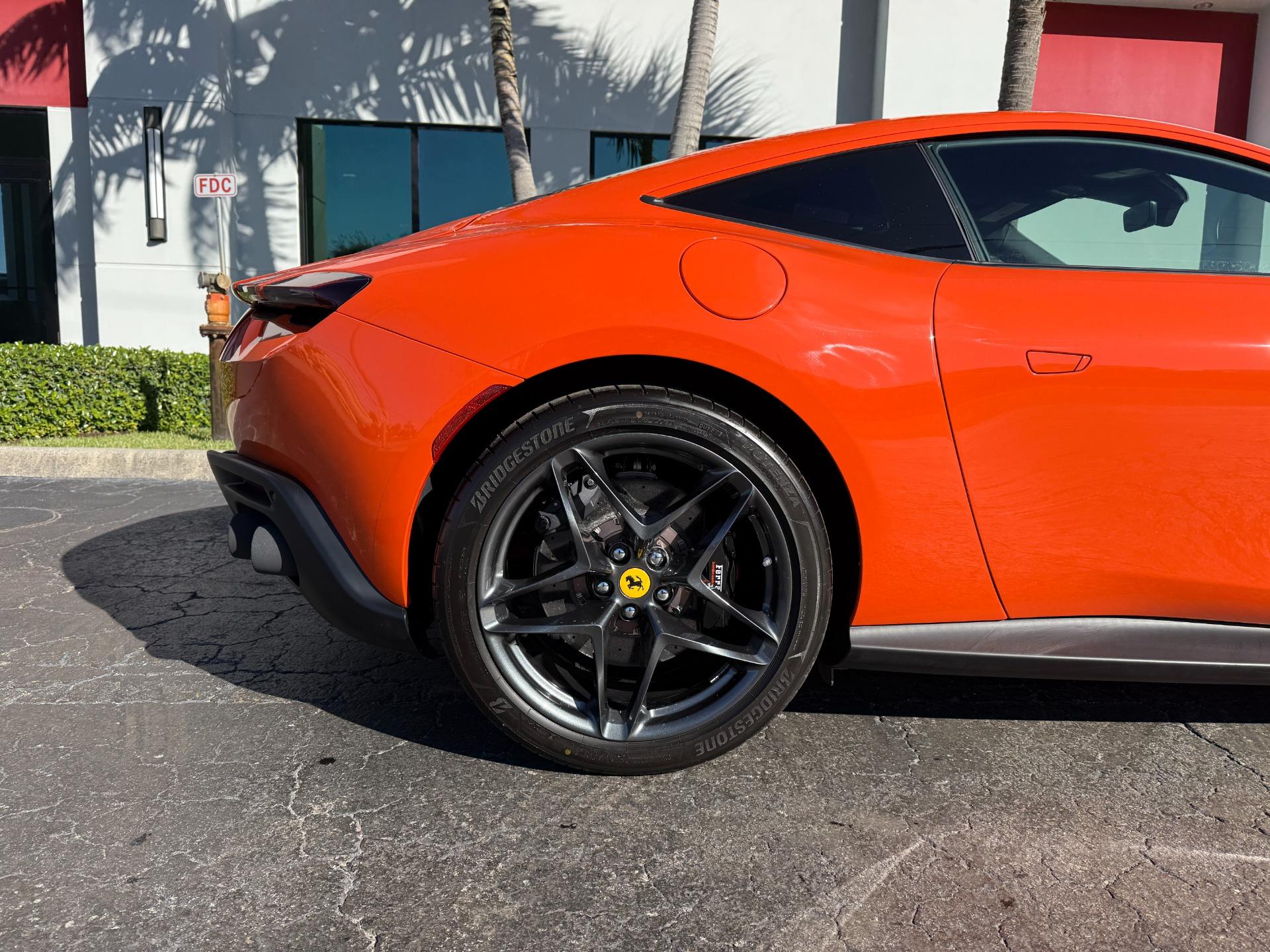 Ferrari Roma - Thumbnail 4