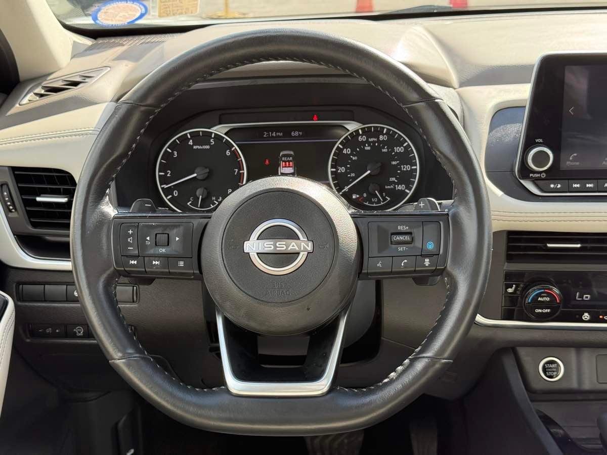 Nissan Rogue Awd Sv Premium - Thumbnail 16