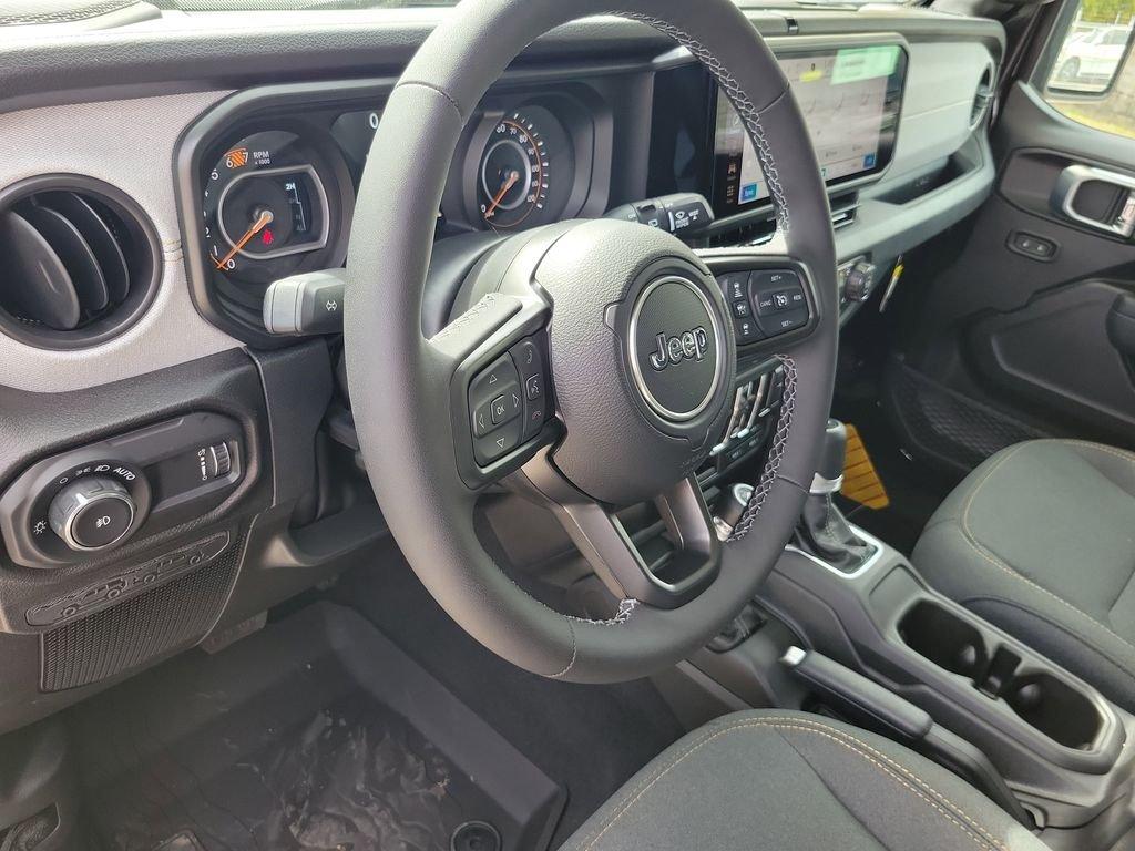 Jeep Wrangler 4-Door Sport S - Thumbnail 20