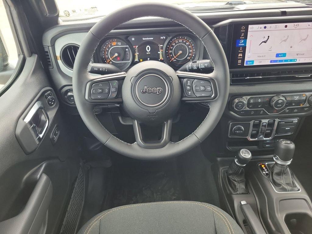 Jeep Wrangler 4-Door Sport S - Thumbnail 13