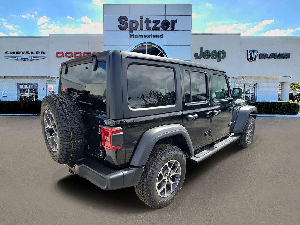 Jeep Wrangler 4-Door Sport S - Thumbnail 3