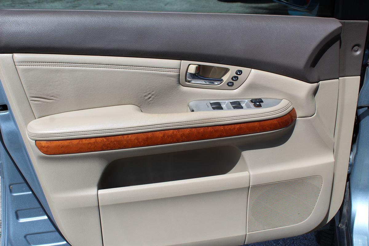 Lexus Rx 330 Only $3999 Down** $100/Wk - Thumbnail 11