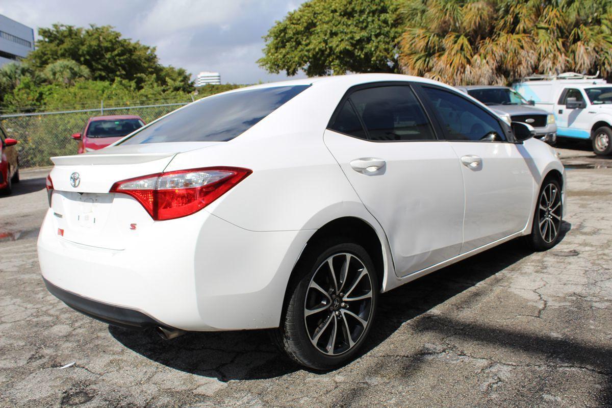 Toyota Corolla S Only $3999 Down** $100/Wk - Thumbnail 6