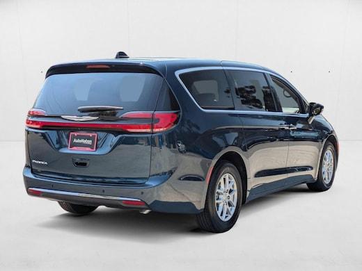 Chrysler Pacifica Limited$32,952Autonation 1Price - Thumbnail 9