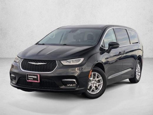 Chrysler Pacifica Limited$32,952Autonation 1Price - Thumbnail 6