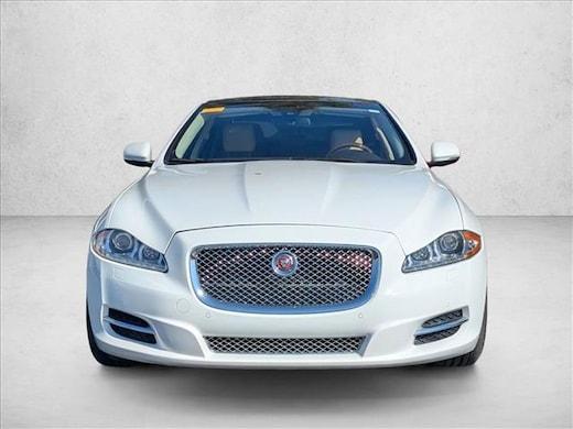 Jaguar Xf R-Dynamic Se$36,877Autonation 1Price - Thumbnail 17