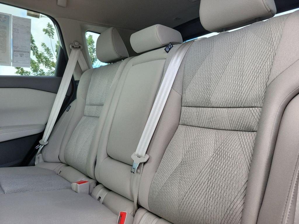 Nissan Rogue Sv Awd - Thumbnail 12