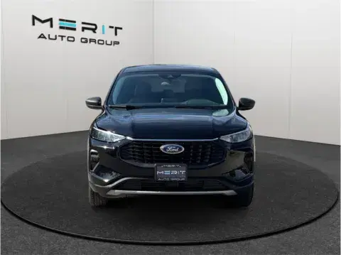 Ford Escape Active Sport Utility 4D - Thumbnail 4