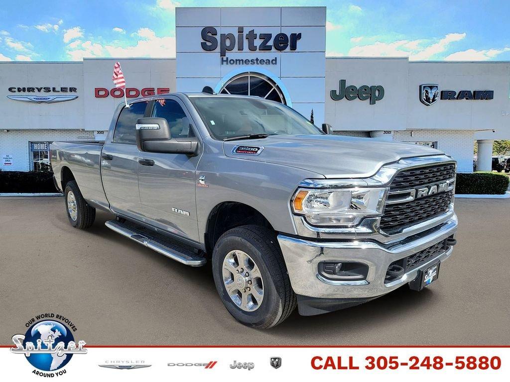 Ram 3500 Big Horn 4Wd - Thumbnail 2