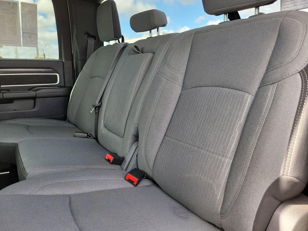 Ram 3500 Big Horn 4Wd - Thumbnail 12