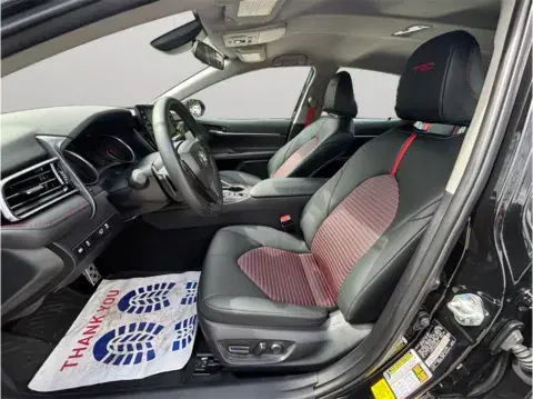 Toyota Camry Trd Sedan 4D - Thumbnail 3