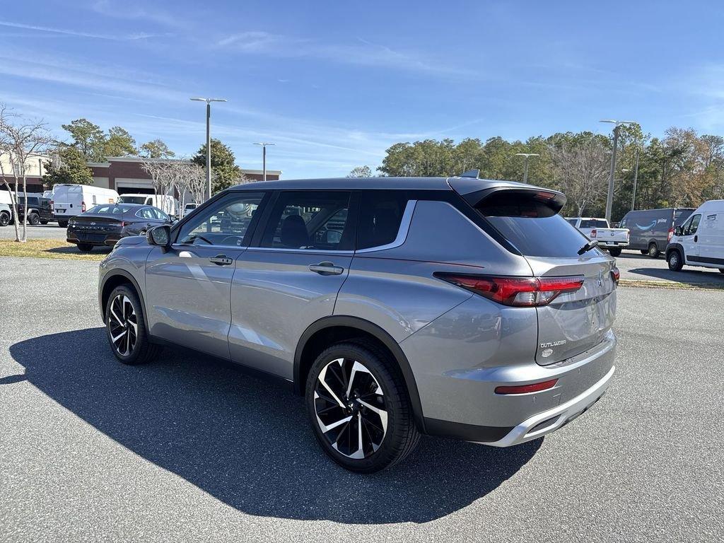 Mitsubishi Outlander Se - Thumbnail 4