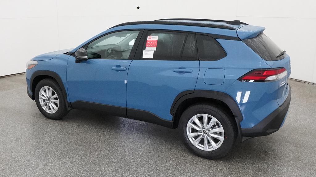 Toyota Corolla Cross Le - Thumbnail 6