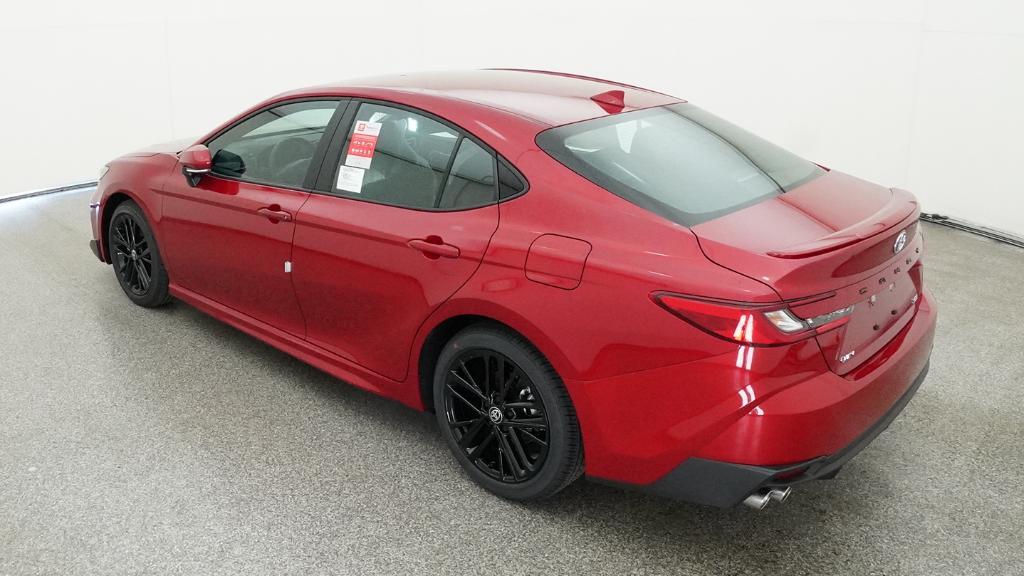 Toyota Camry Se - Thumbnail 5