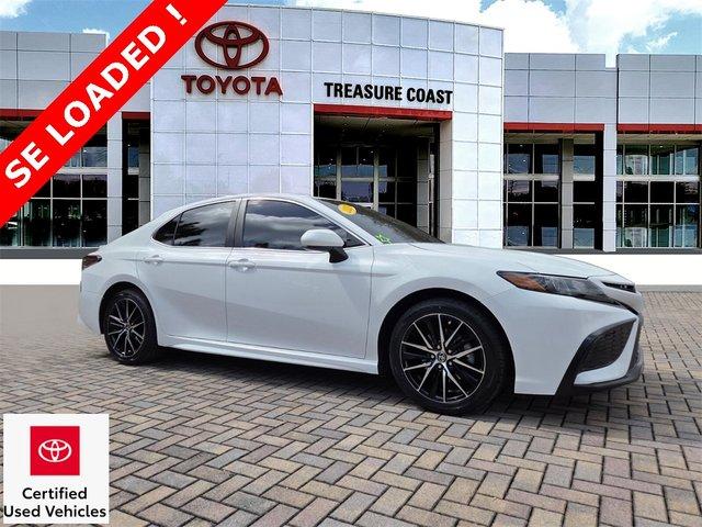 Toyota Camry Se Fwd - View 1