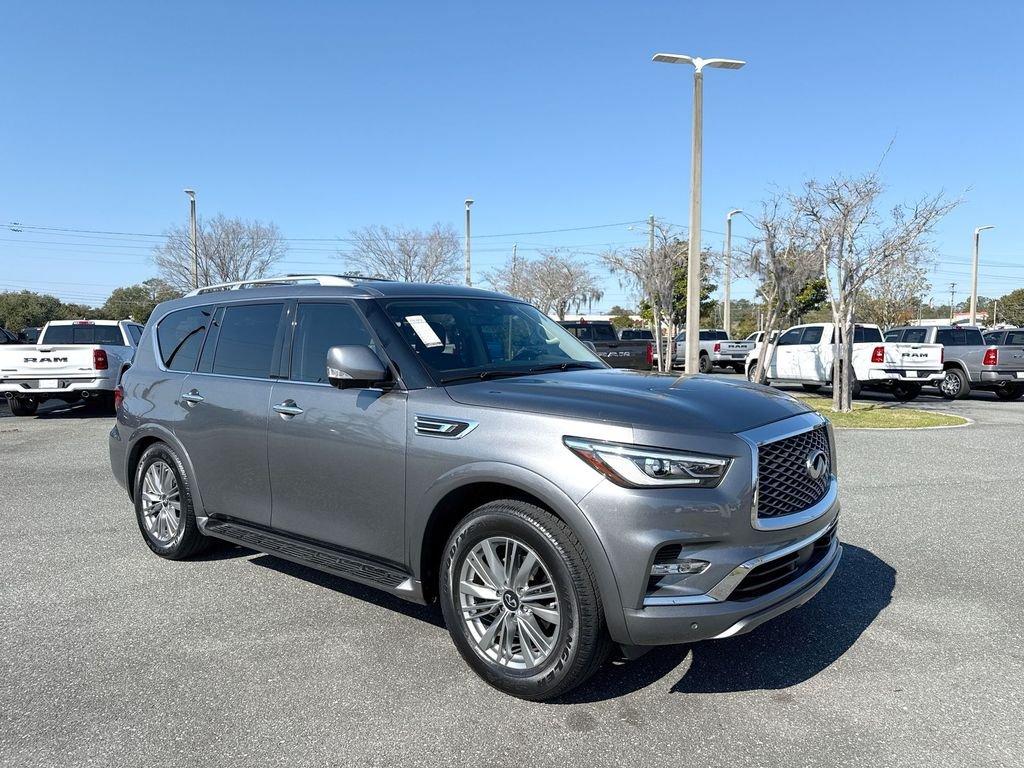 Infiniti Qx80 Luxe - Thumbnail 2