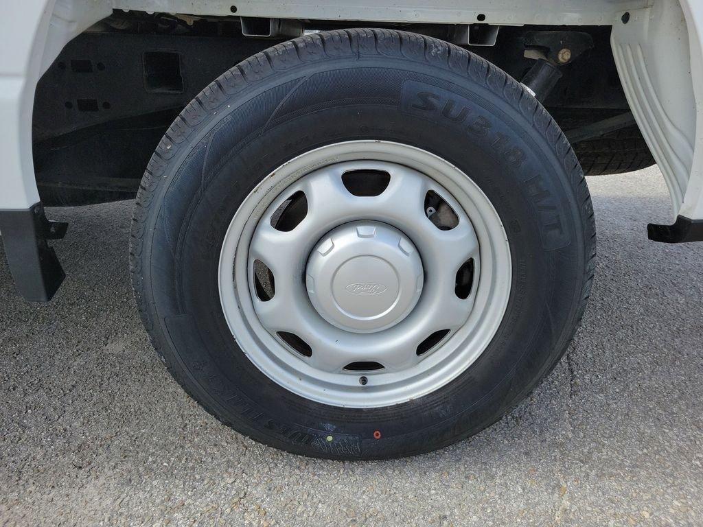 Ford F-150 Xl Rwd Super Cab - Thumbnail 9