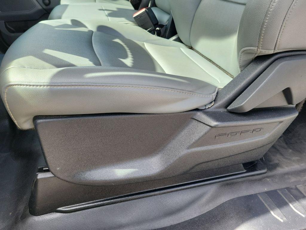 Ford F-150 Xl Rwd Super Cab - Thumbnail 19